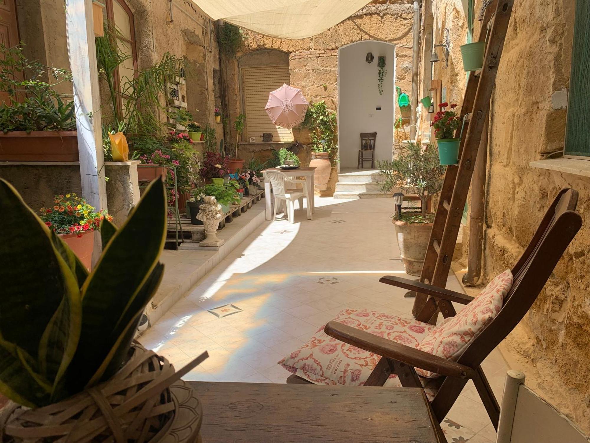 Appartamento Il Vecchio Cortile Agrigento Esterno foto